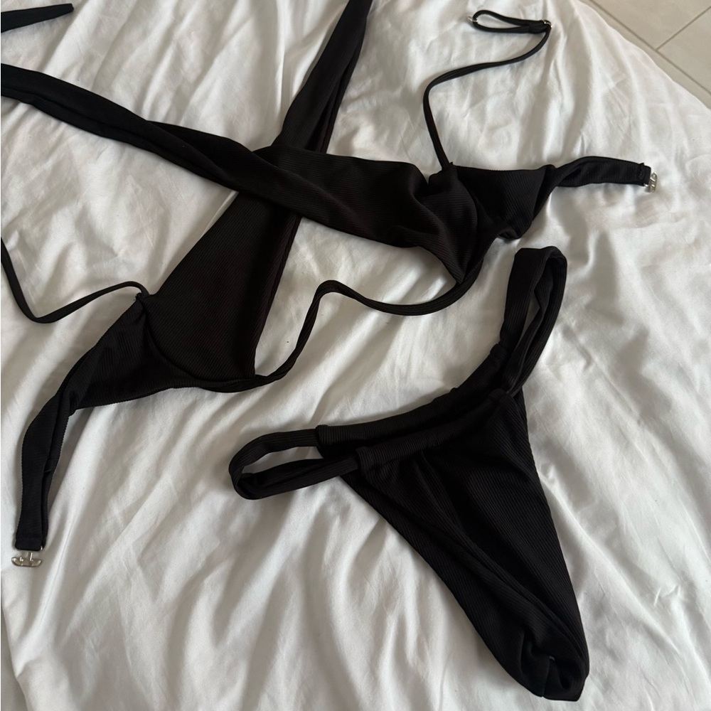 underwire Black Bikini Set